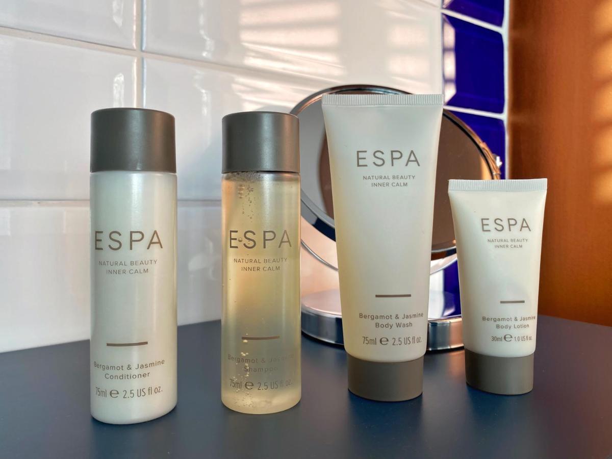 Hambrook House Canterbury - New Luxury Guest House With Espa Spa Complex Eksteriør billede