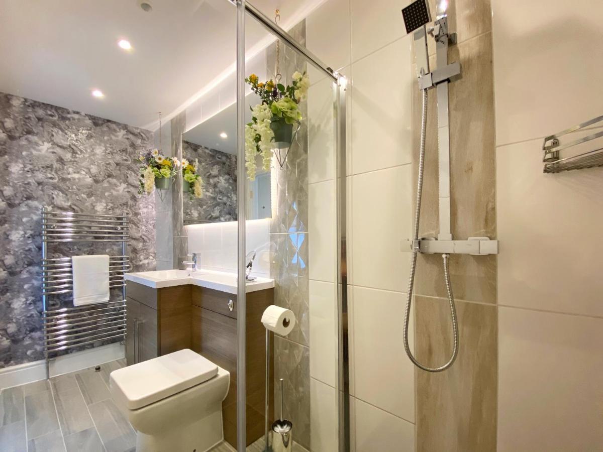 Hambrook House Canterbury - New Luxury Guest House With Espa Spa Complex Eksteriør billede