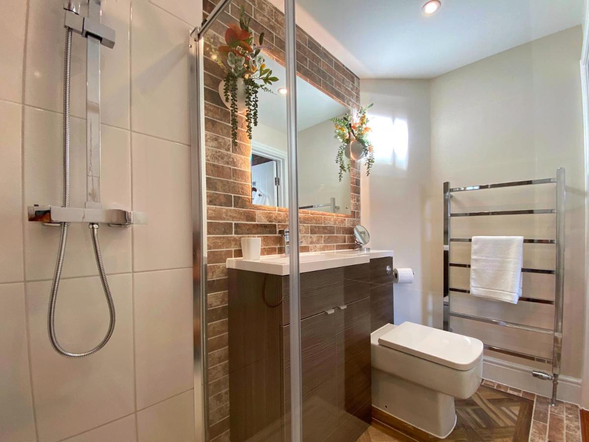 Hambrook House Canterbury - New Luxury Guest House With Espa Spa Complex Eksteriør billede