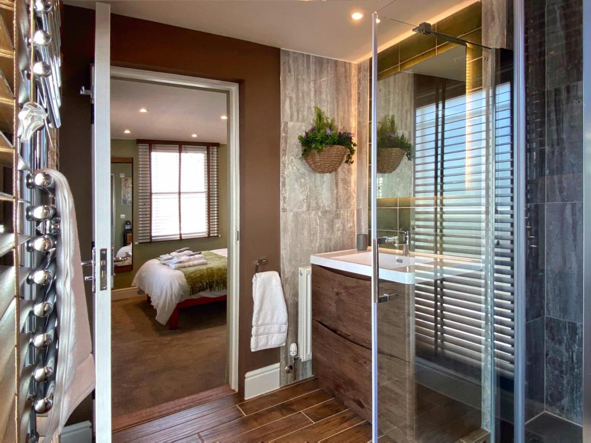 Hambrook House Canterbury - New Luxury Guest House With Espa Spa Complex Eksteriør billede